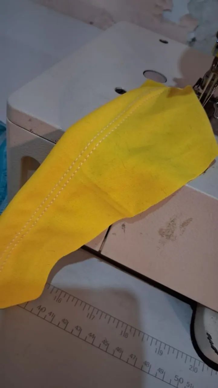 Vende-se máquina Galoneira Singer  - Foto 5