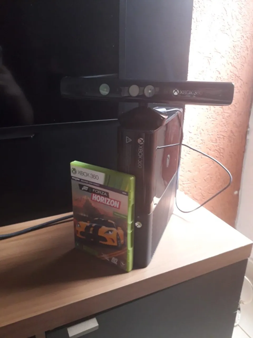 XBOX 360 - Elite Slim (Bloqueado)
