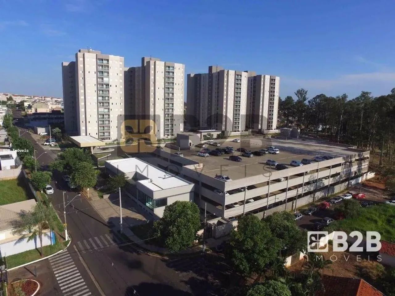Apartamento com 2 dormitórios à venda, 60 m² por R$ 350.000,00 - Quinta Ranieri - Bauru/SP - Foto 2