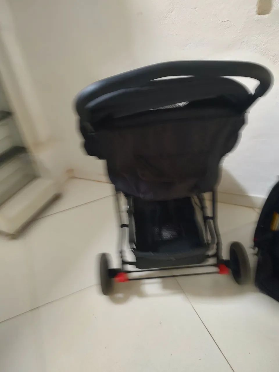 Carrinho de Bebê Voyage Beta Preto - Foto 5