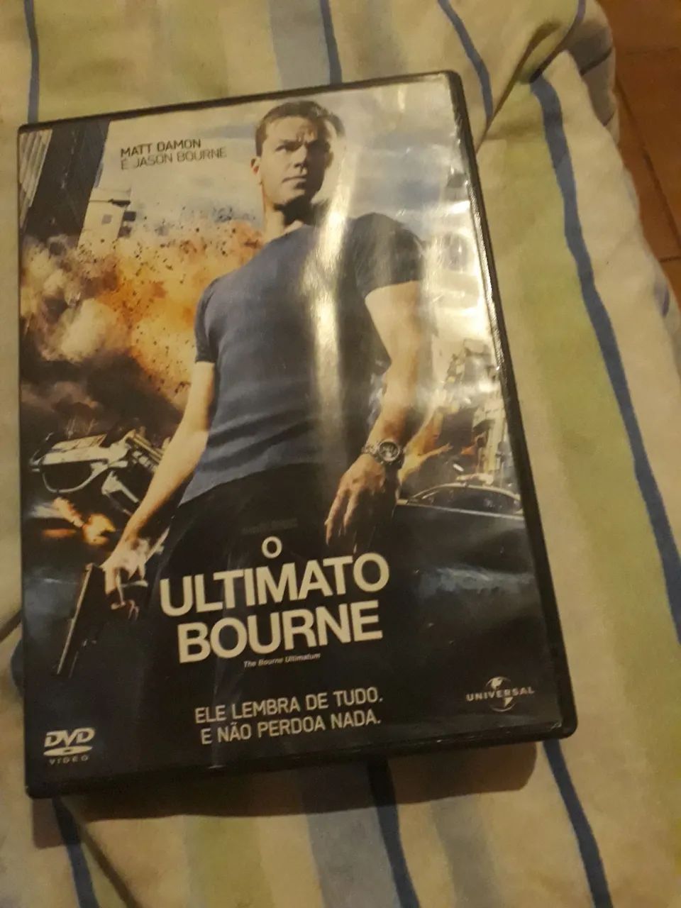 3 DVDs - O Hobbit, O Ultimato Bourne e O Confronto Final - Foto 3