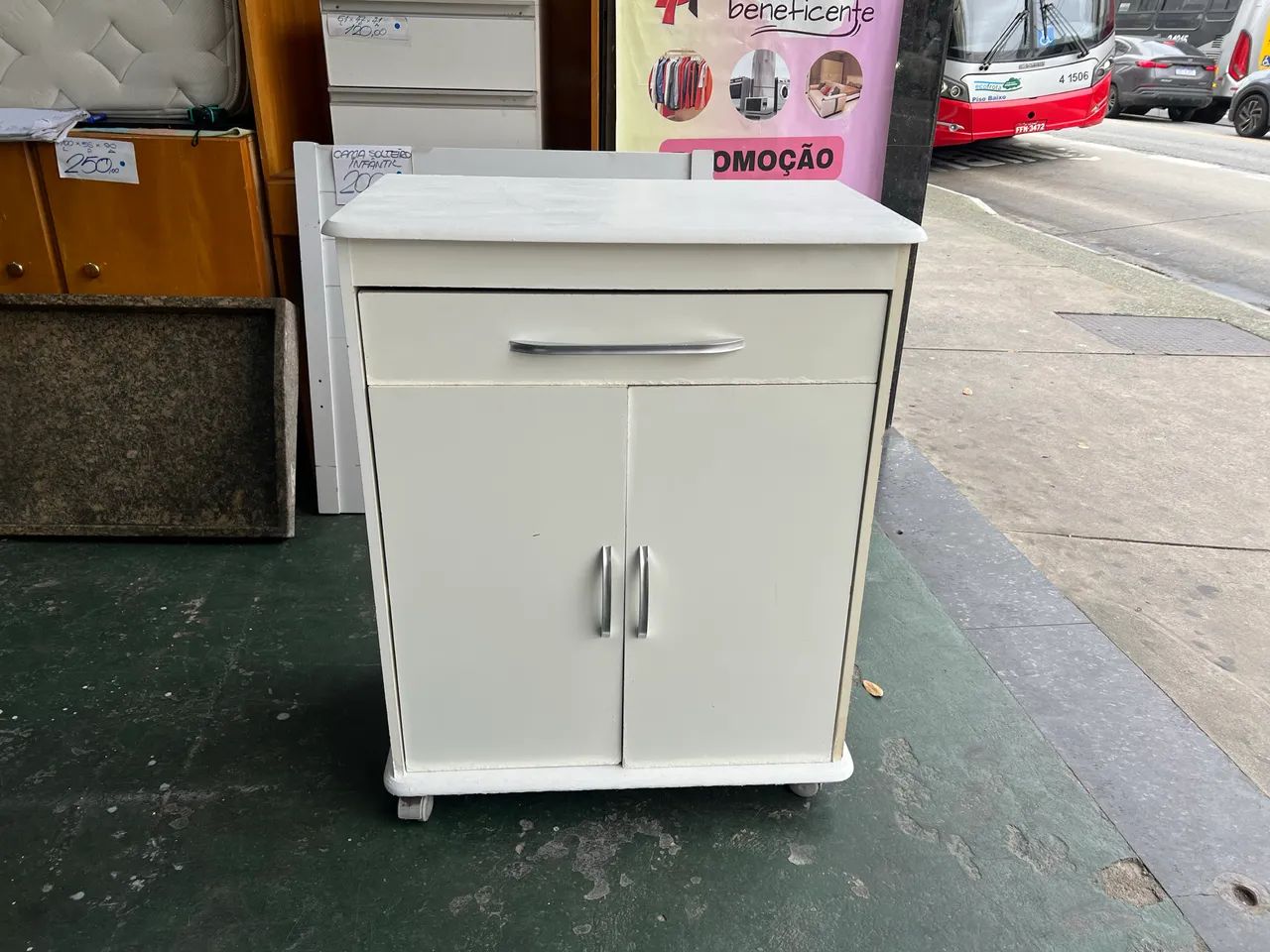 Balcão Armário Multiuso 2 Portas e 1 Gaveta