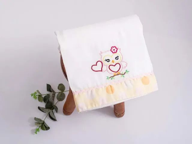 Fralda de Bebê de Ombro Coruja Coração