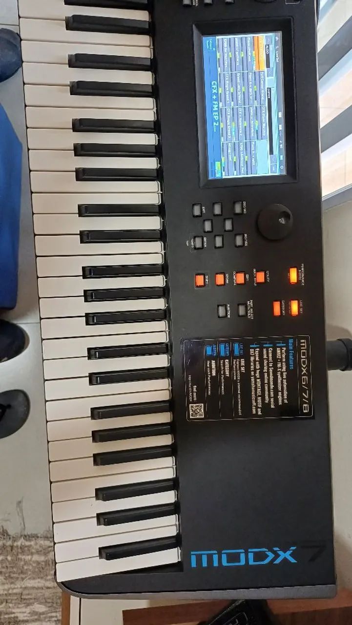 Yamaha MODX-7  - Foto 3