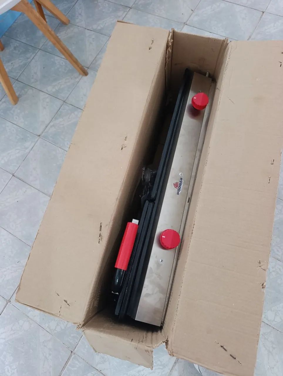 Chapa de lanches nova, nunca foi usada