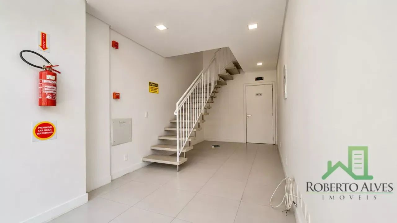 Loja Comercial com Mezanino | Jurerê | Locação - Foto 2