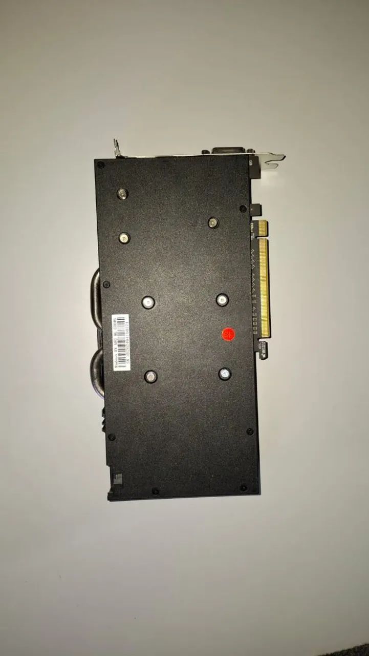 RX 580 - 8GB - DEFEITO  - Foto 4