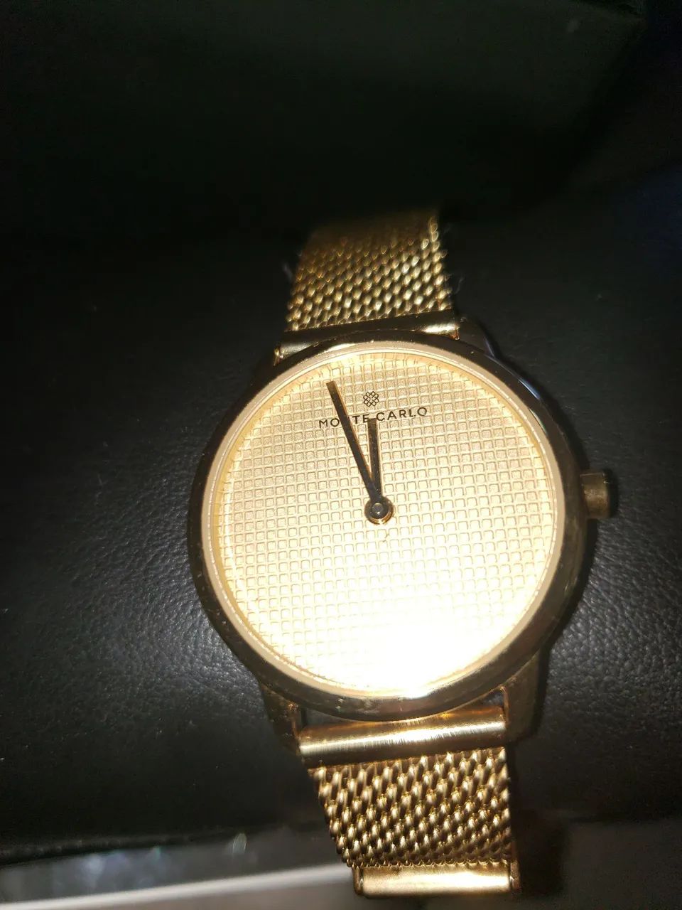 Relógio feminino dourado Monte Carlo