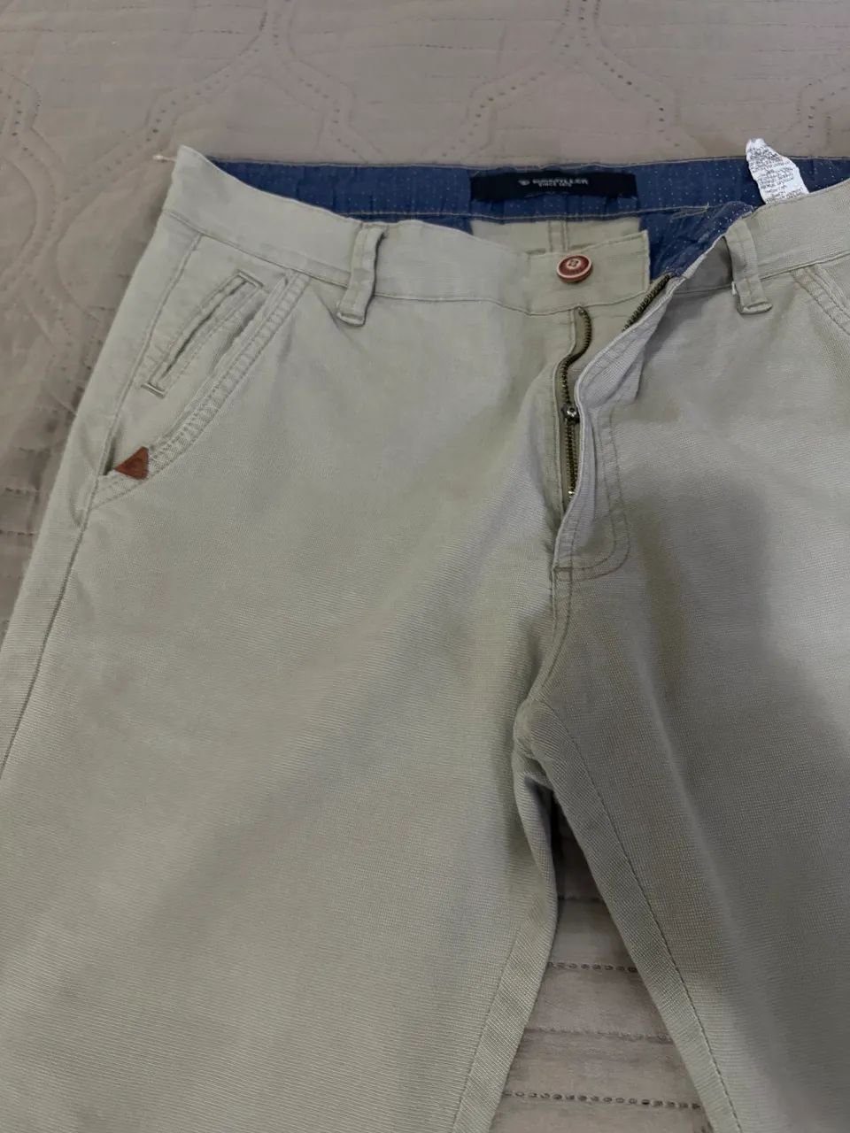 Calça de sarja Damyller (44) - bege - Foto 3