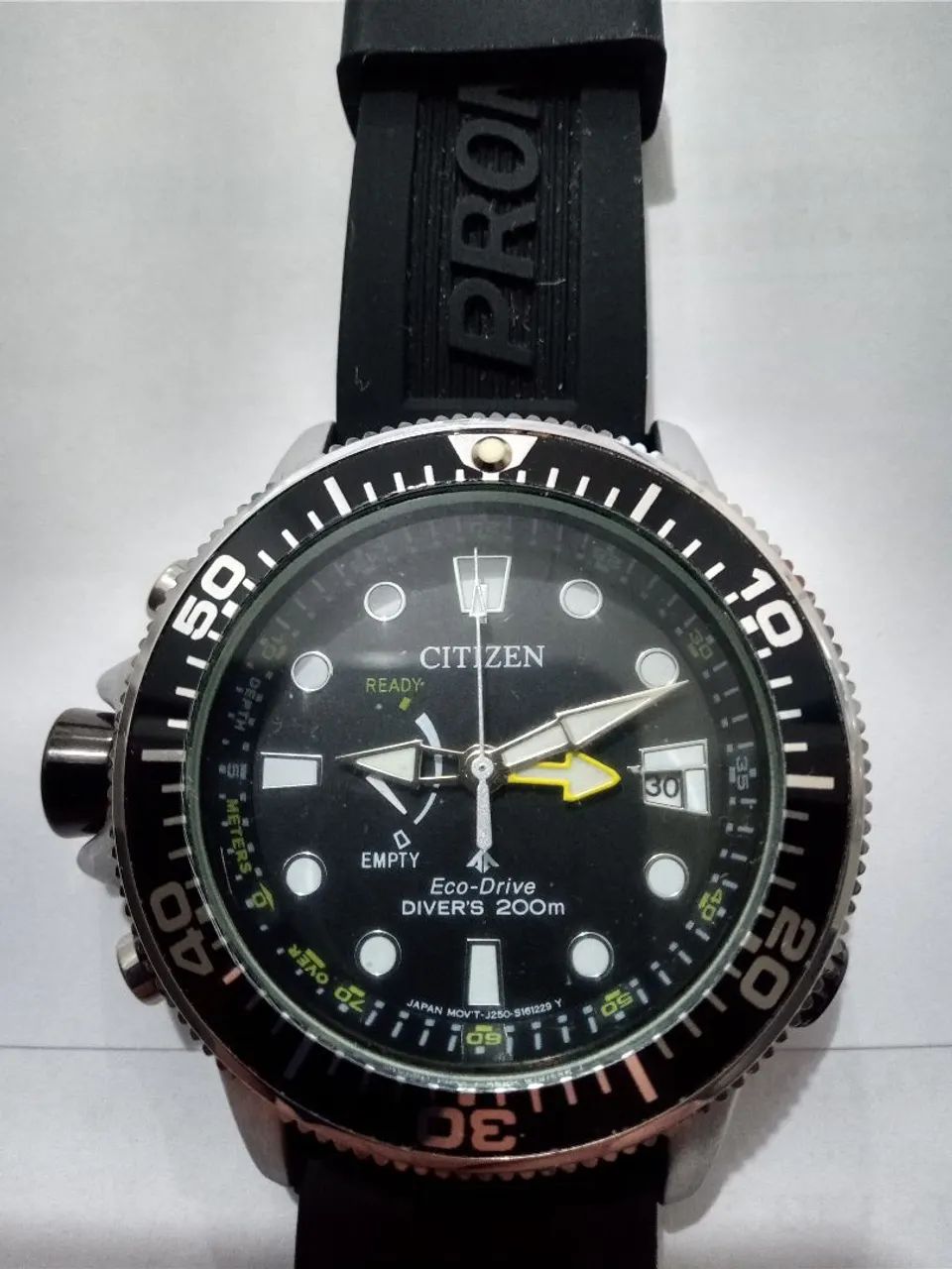 Relógio Citizen Promaster eco drive 