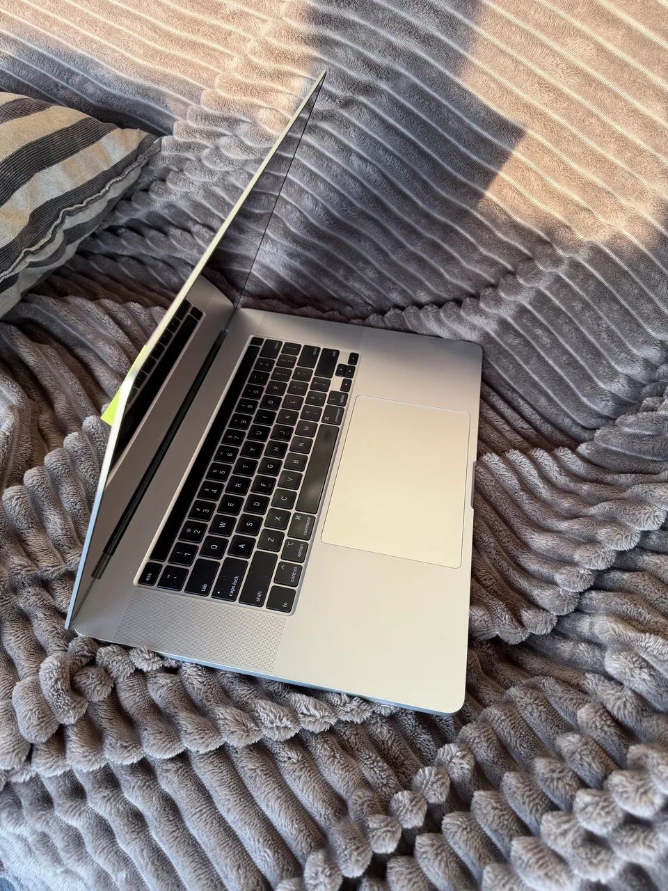 MacBook 2019 I9 (32GB RAM / 1TB HD) - Notebooks - Cidade Nova