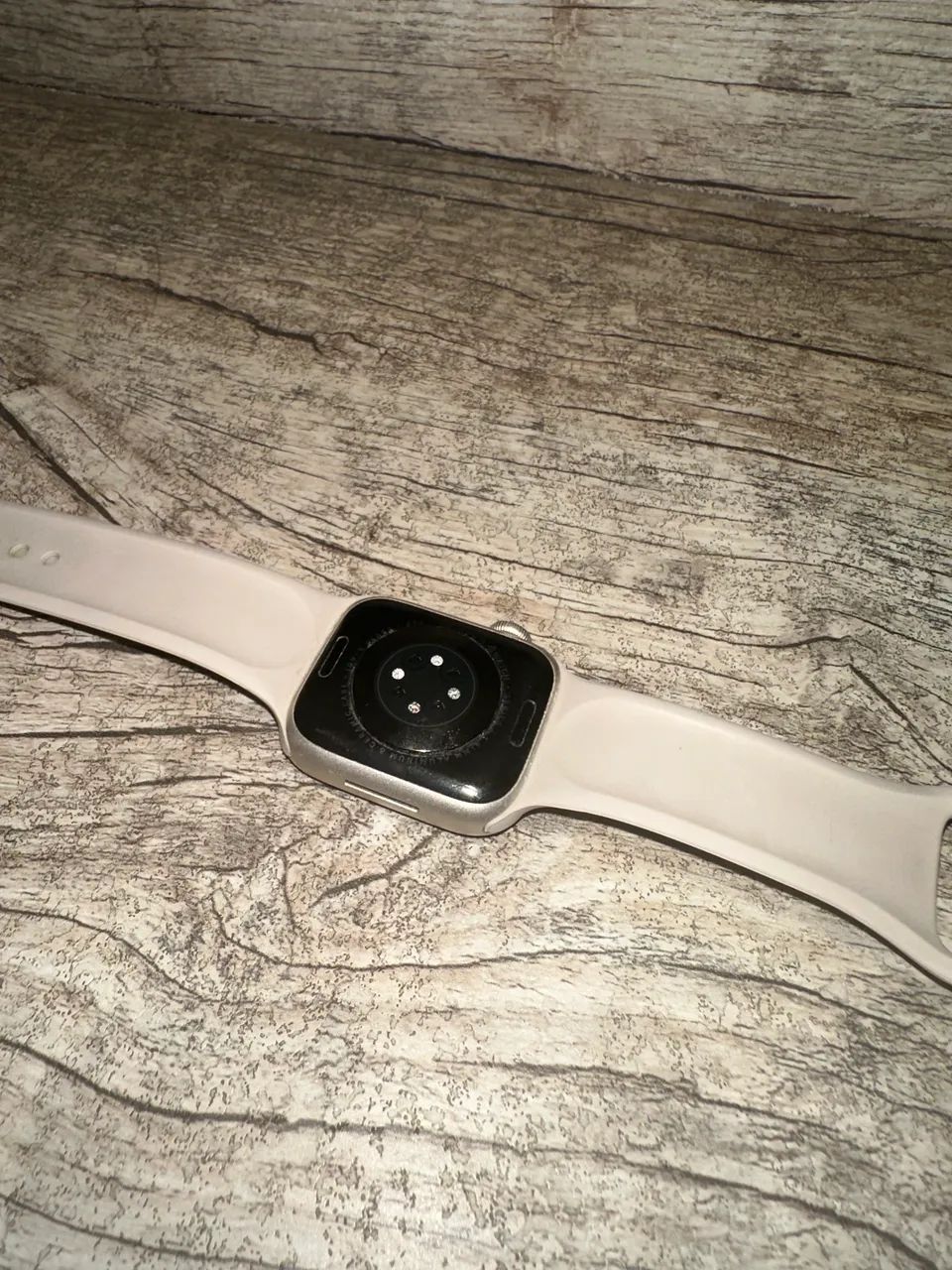 Apple Watch Series 7 com GPS 32 GB 41mm Starlight - Smartwatches