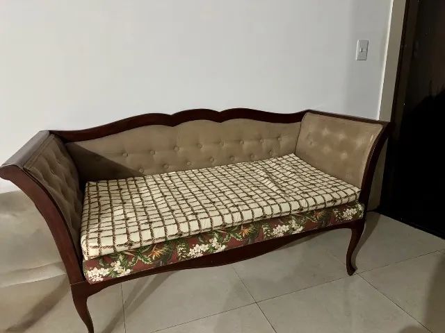 Sofá Retrô estilo Luís XV em madeira - Foto 2