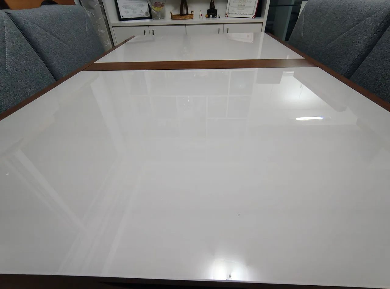 Mesa Extensível 4 Lugares + 4 Cadeiras Impermeabilizadas - Foto 2