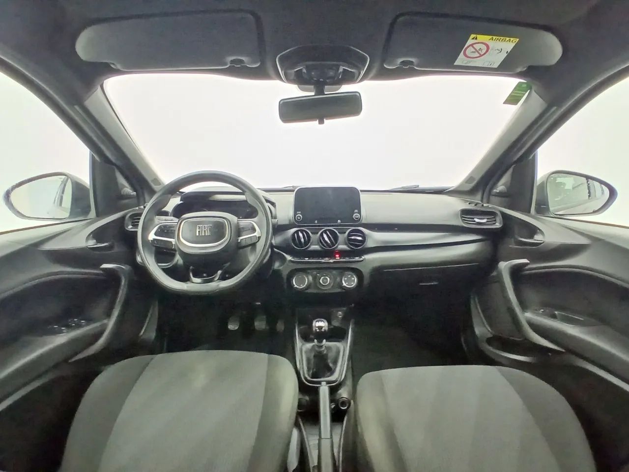 Fiat Cronos Drive 1.0 6V, foto 15 de 18
