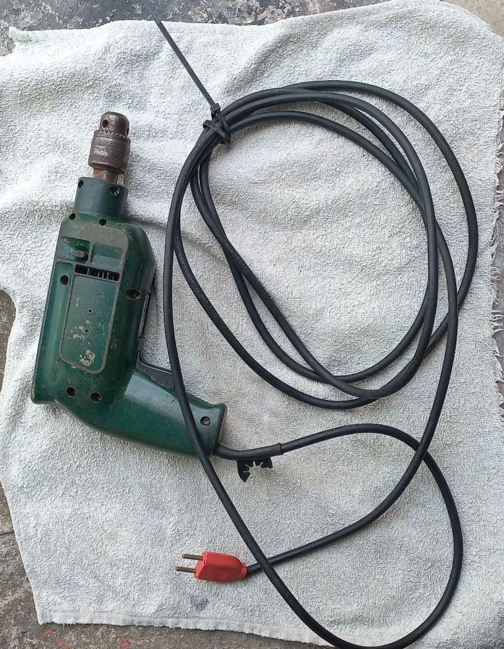 Furadeira bosch 