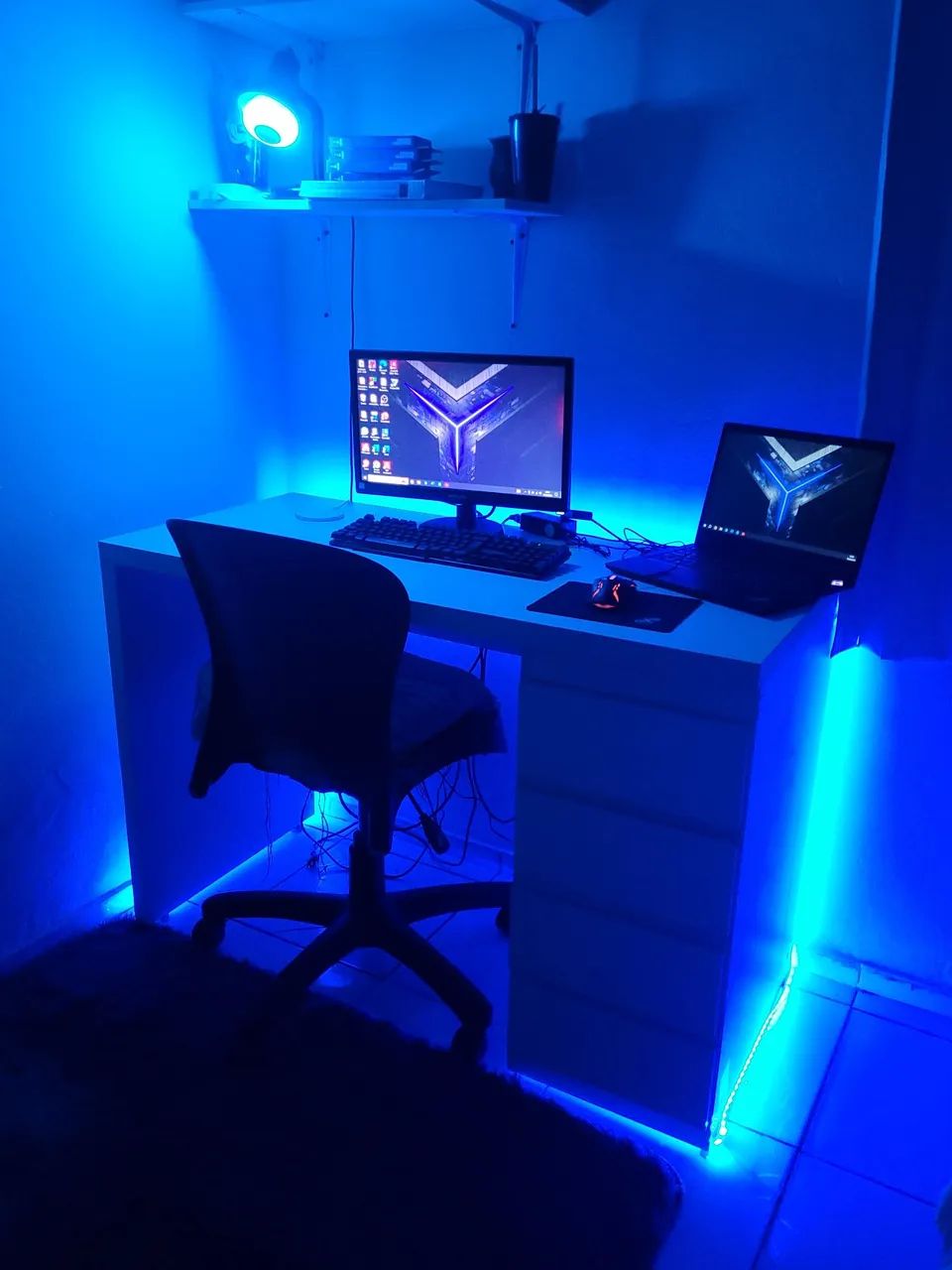 Fita de Led RGB com Controle e fonte, fácil e rápida instalação