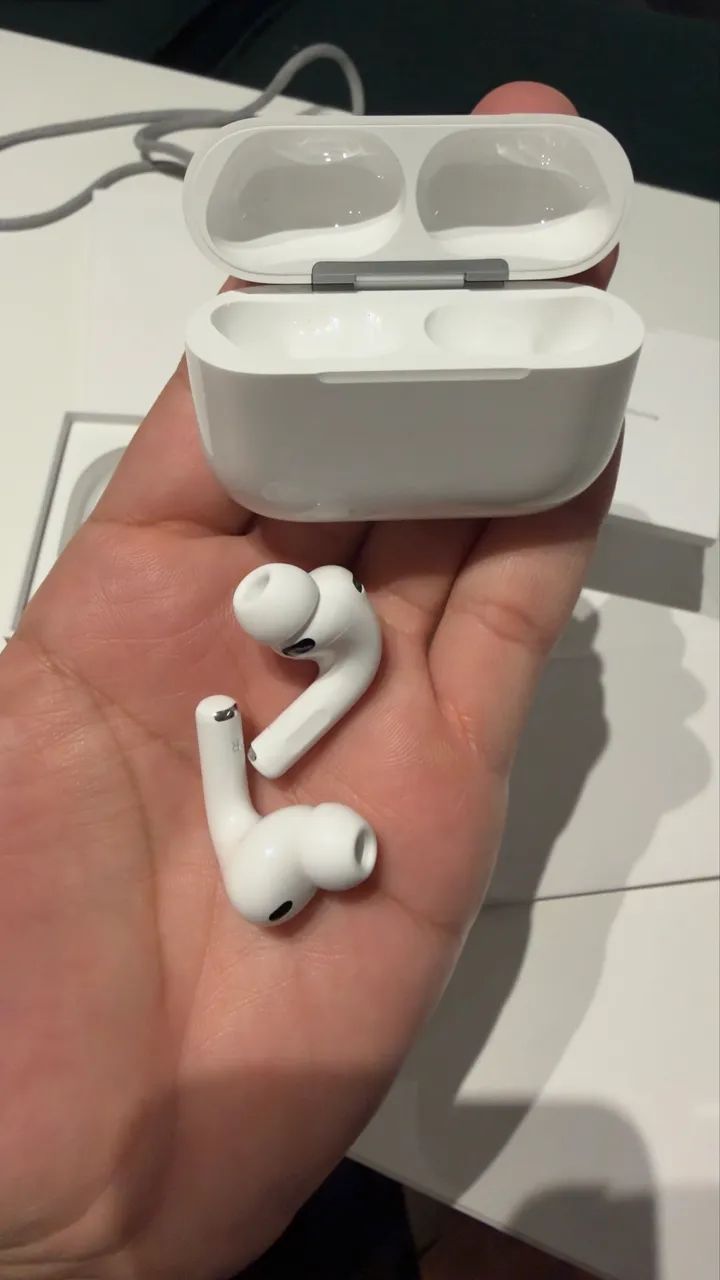 AirPods Pro 3 - Foto 2