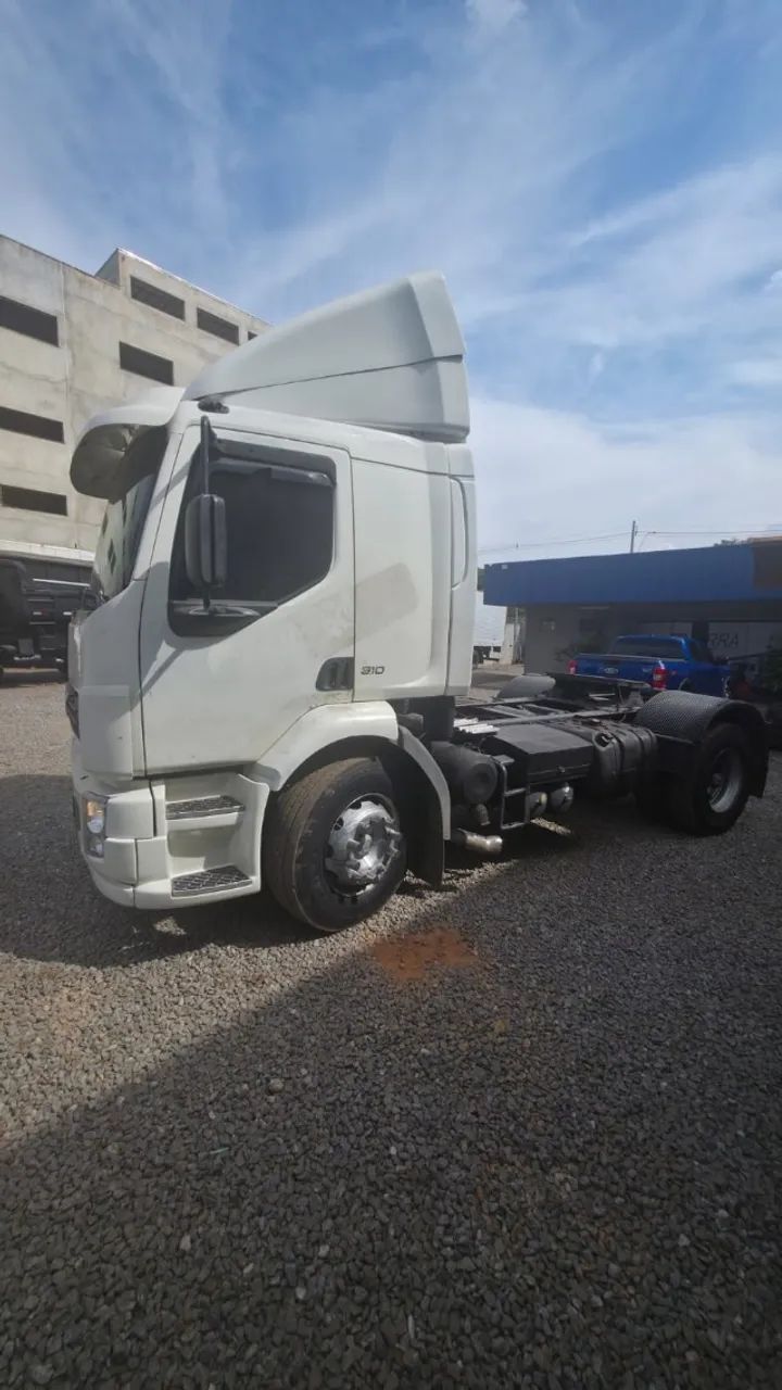 VOLVO VM 310 - Foto 4
