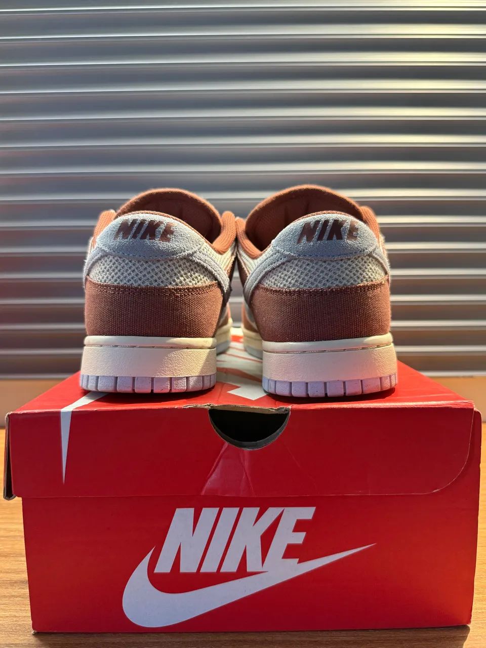 Tênis Nike Dunk Low Retro - Foto 3