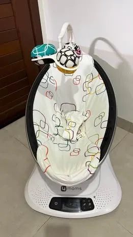 Cadeira de Balanço 4moms Mamaroo - Ótimo estado! - Foto 3