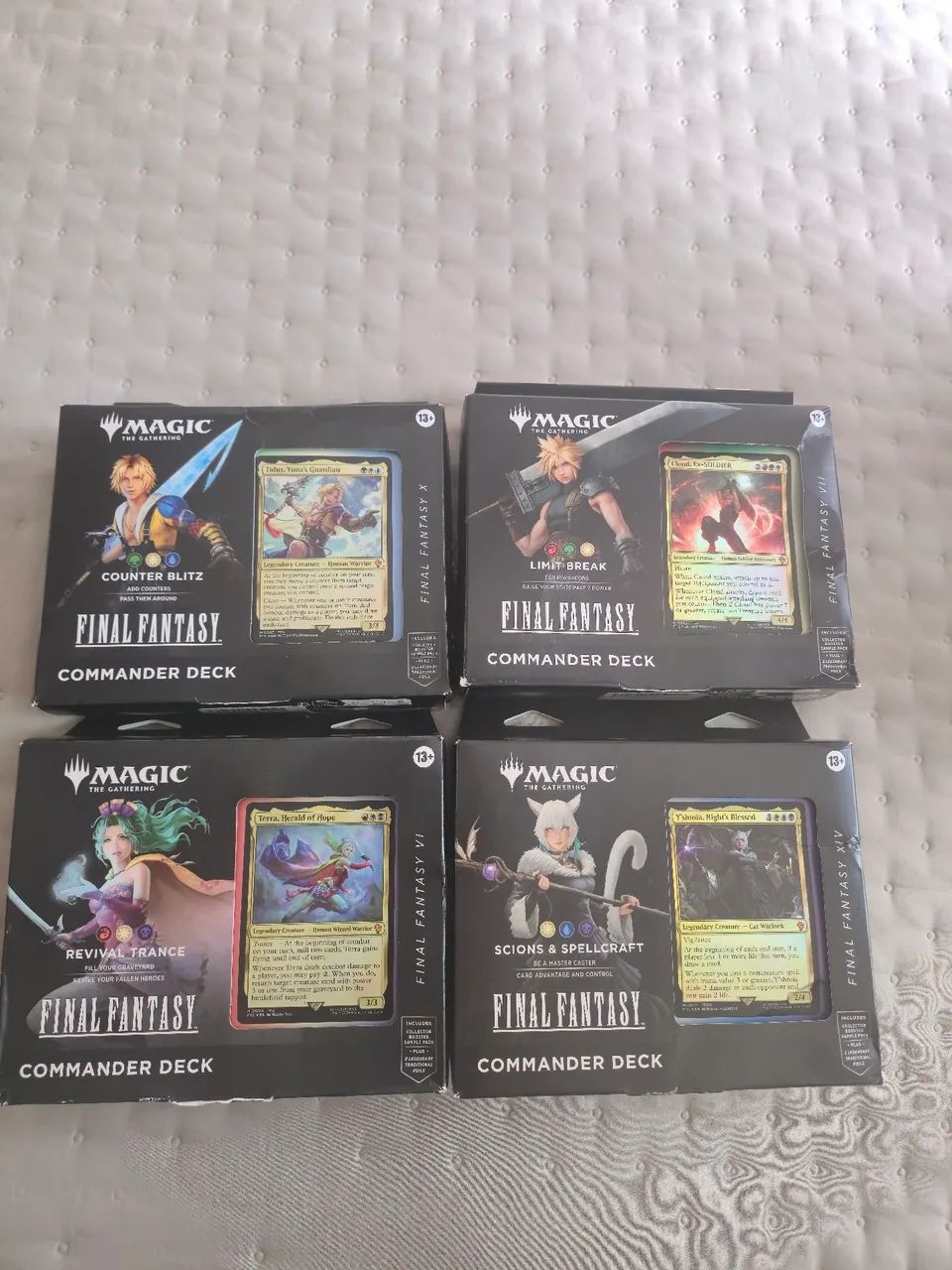 4 Decks Commander Final Fantasy - Magic The Gathering