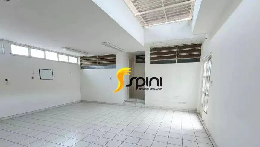 Casa para alugar, 250 m²- Santa Rosa - Uberlândia/MG - Foto 3