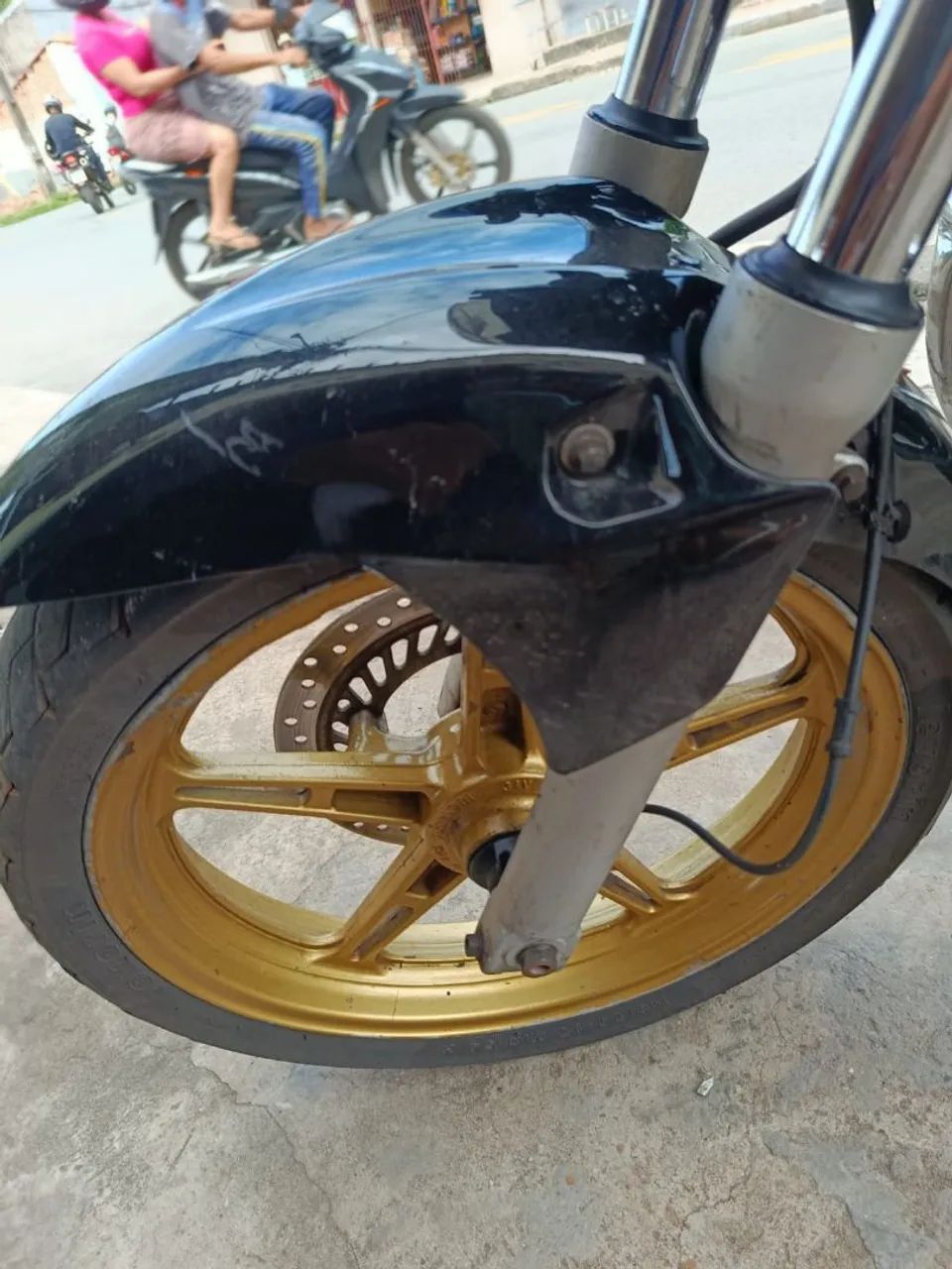 Cb 3OO 2015 - Foto 5