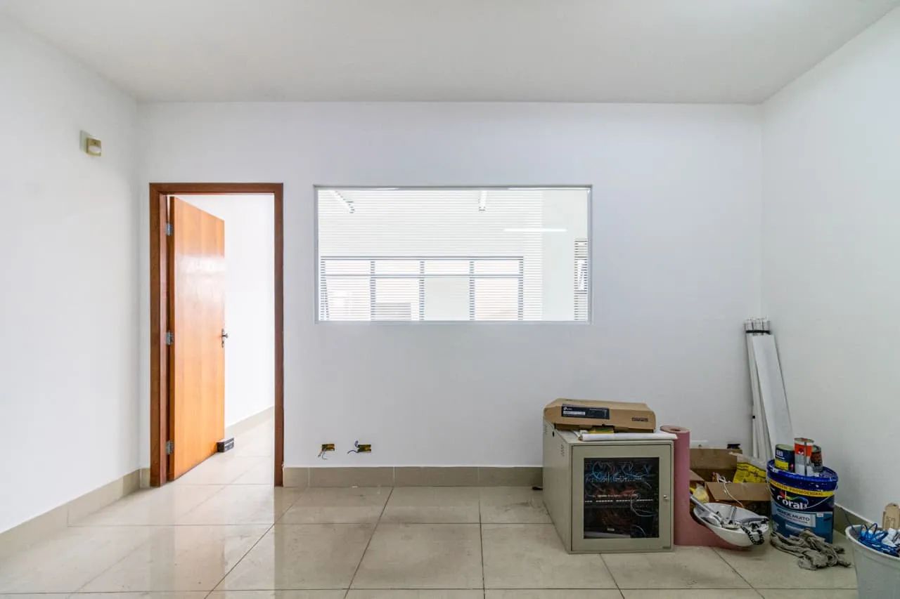 Sobreloja na Rua Coriolano Durand, 532 - Sala 22  40 m²