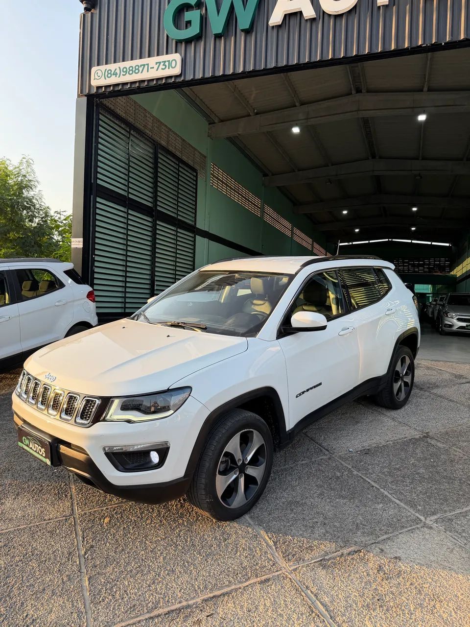 Jeep Compass COMPASS LONGITUDE 2.0 4x4 Dies. 16V Aut. 2017