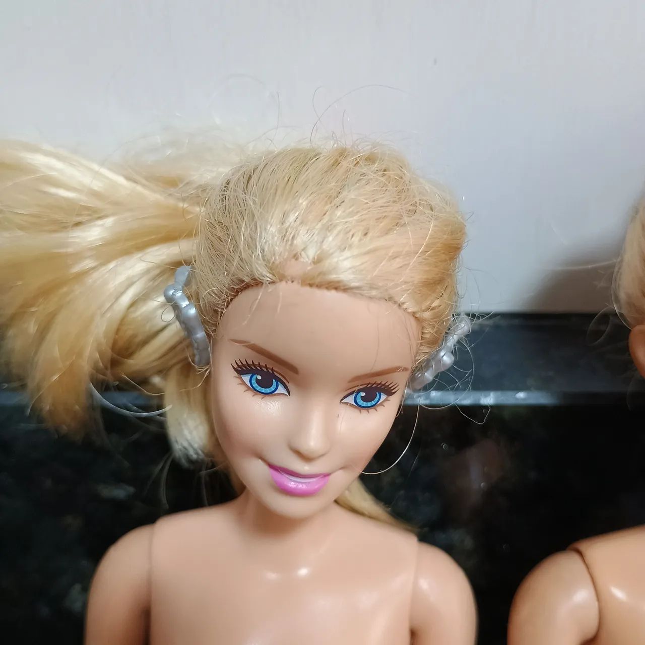2 Bonecas da Barbie- Edição 2015 - Foto 4