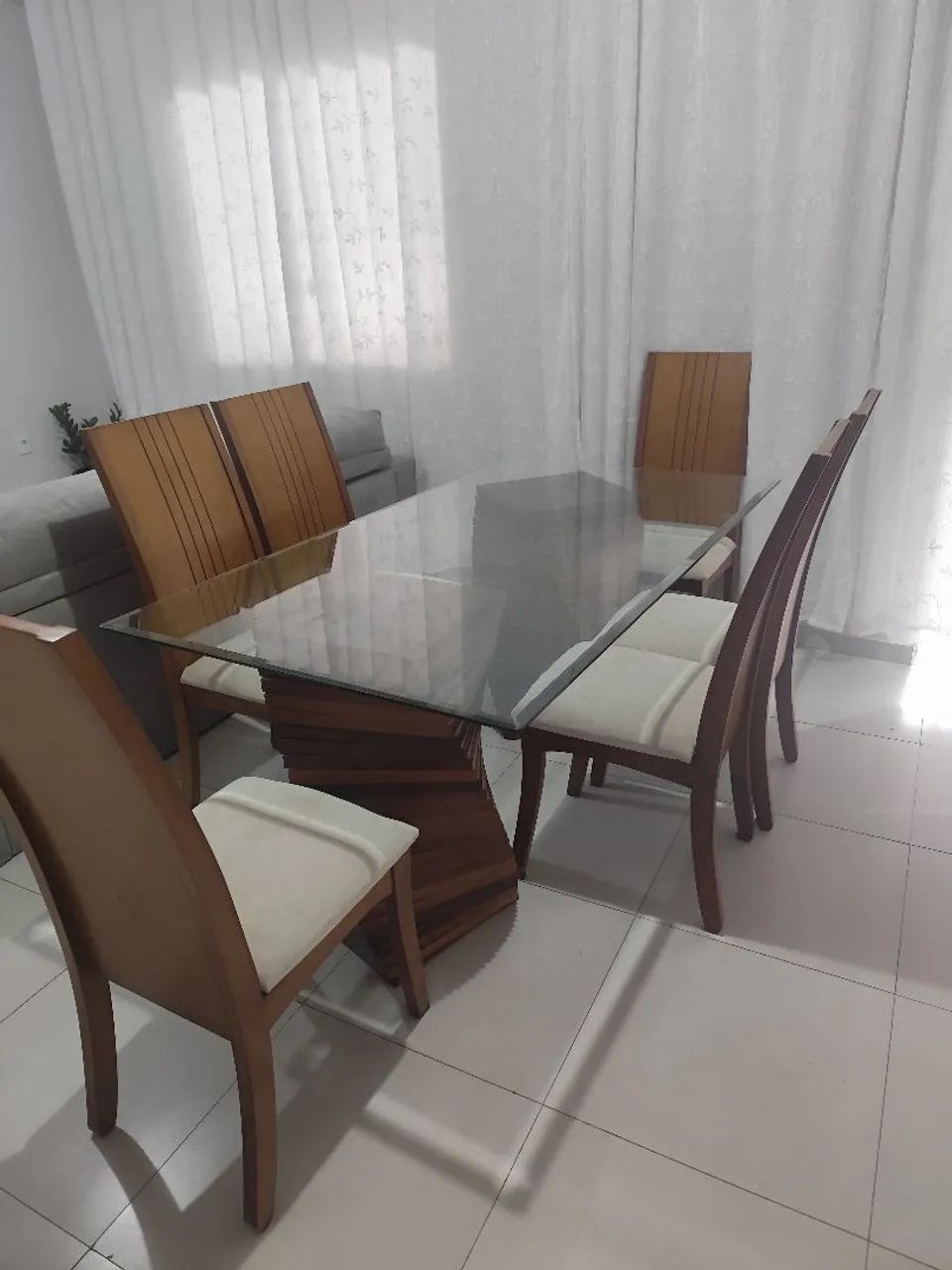 Mesa de Jantar madeira maciça  - Foto 4