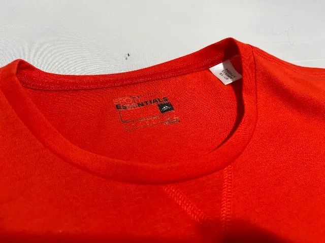 Camiseta Adidas Essentials  - Foto 3
