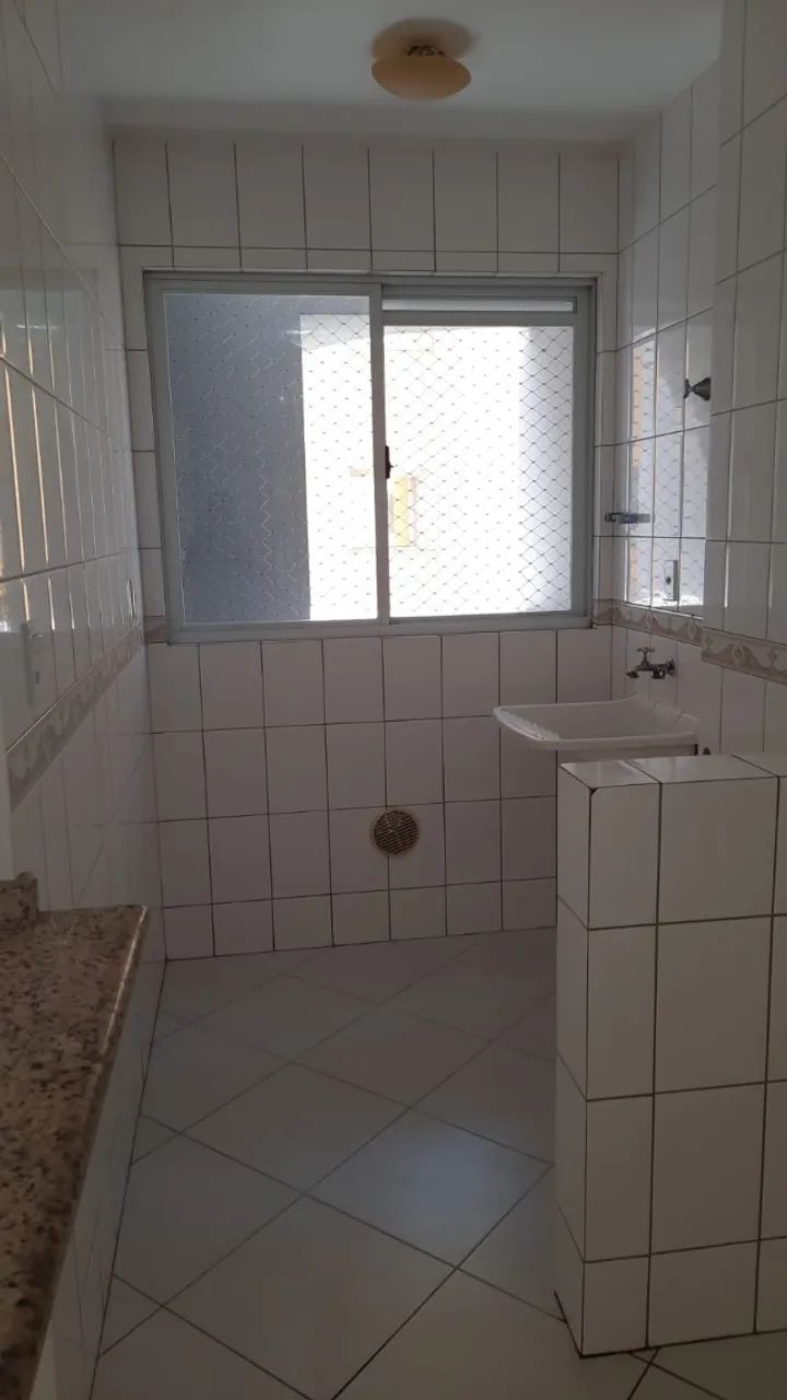 APTO 02 DORMITÓRIOS COM GARAGEM EM AREIAS - Foto 2