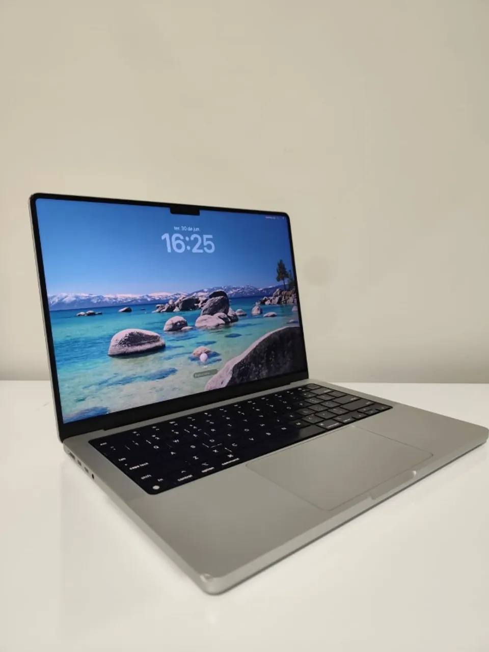M1Pro MacBook Pro 14インチ 32GB 512GB MACBOOK PRO 14 M1 PRO - 32GB/512GB - 221 CICLOS - SPACE GRAY