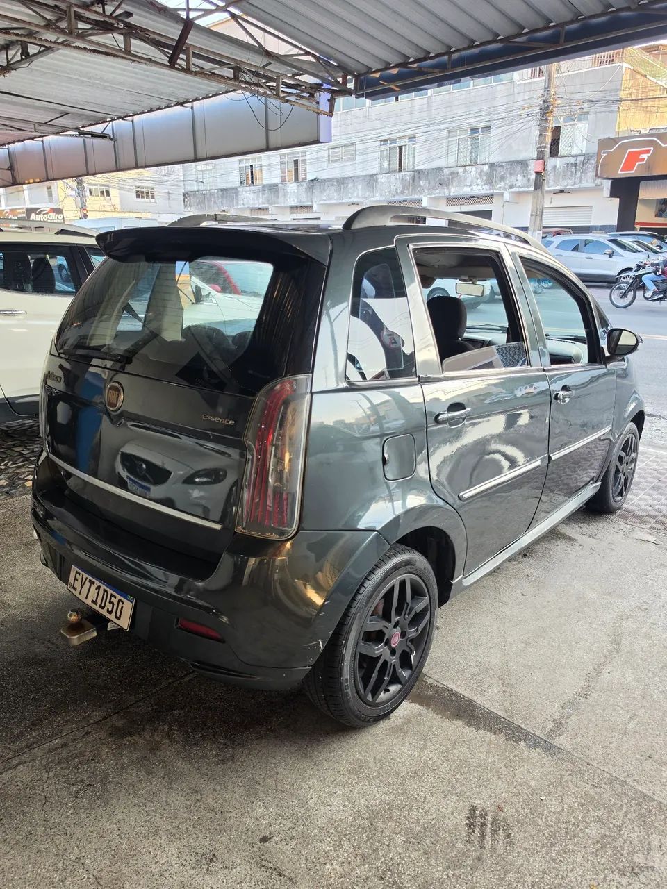Fiat Idea Essence 1.6 Flex 16V 5P 2012 - Foto 3