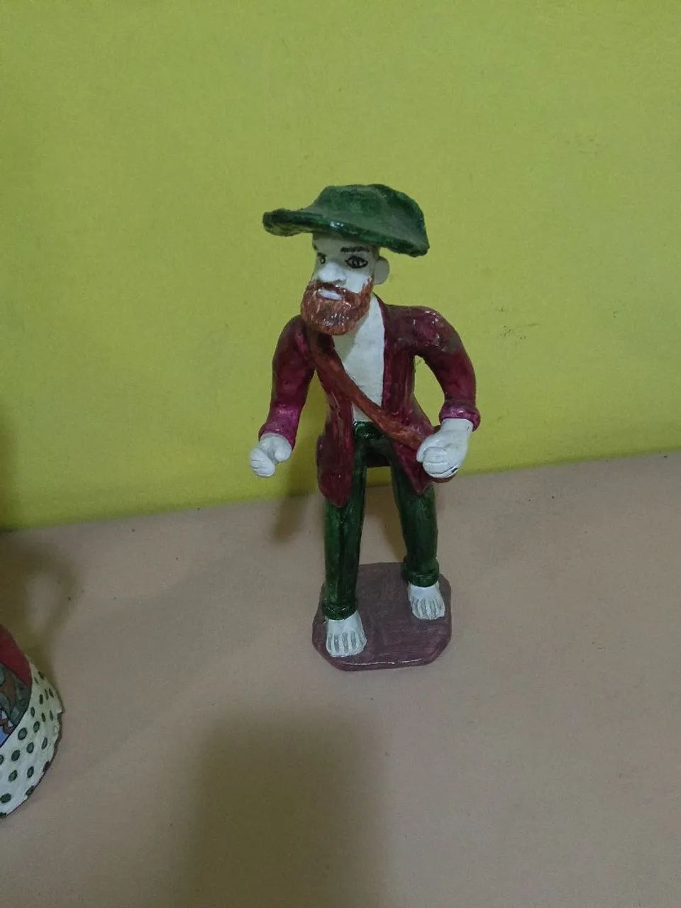 Escultura de papel machê lindas - Foto 5