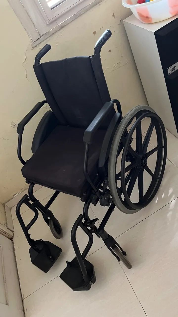 Cadeira de rodas ortobras