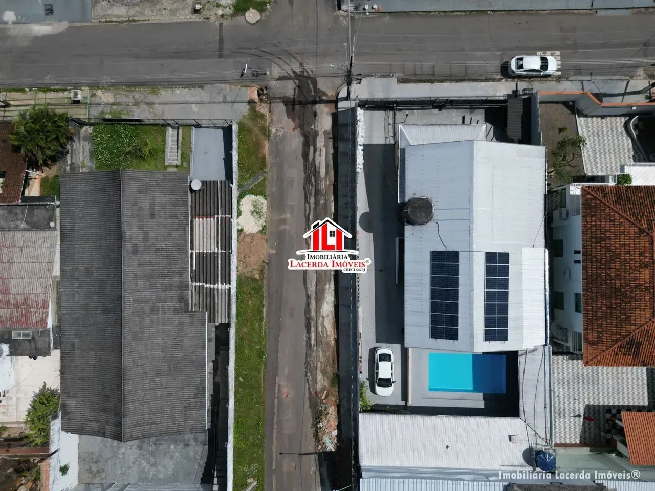 Casa no Conjunto Aruanã com 318m²  com 4 suítes em Compensa - Manaus - AM - Foto 2