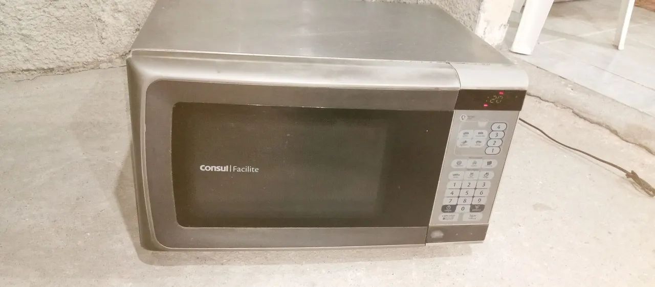 Microondas com defeito 