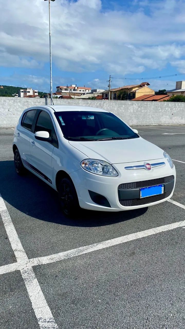 Fiat Palio Attractive 1.0 EVO Fire Flex 8V 5P 2015 - Foto 2