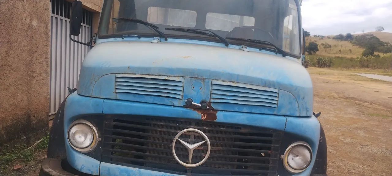 Vende se caminhão 