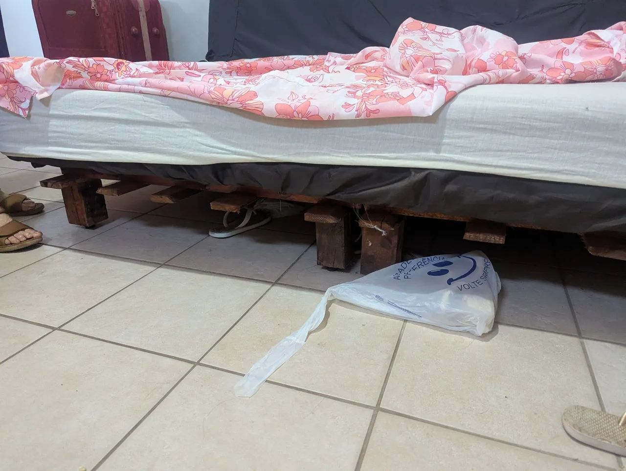 Pallets para sofá para doar - Foto 3