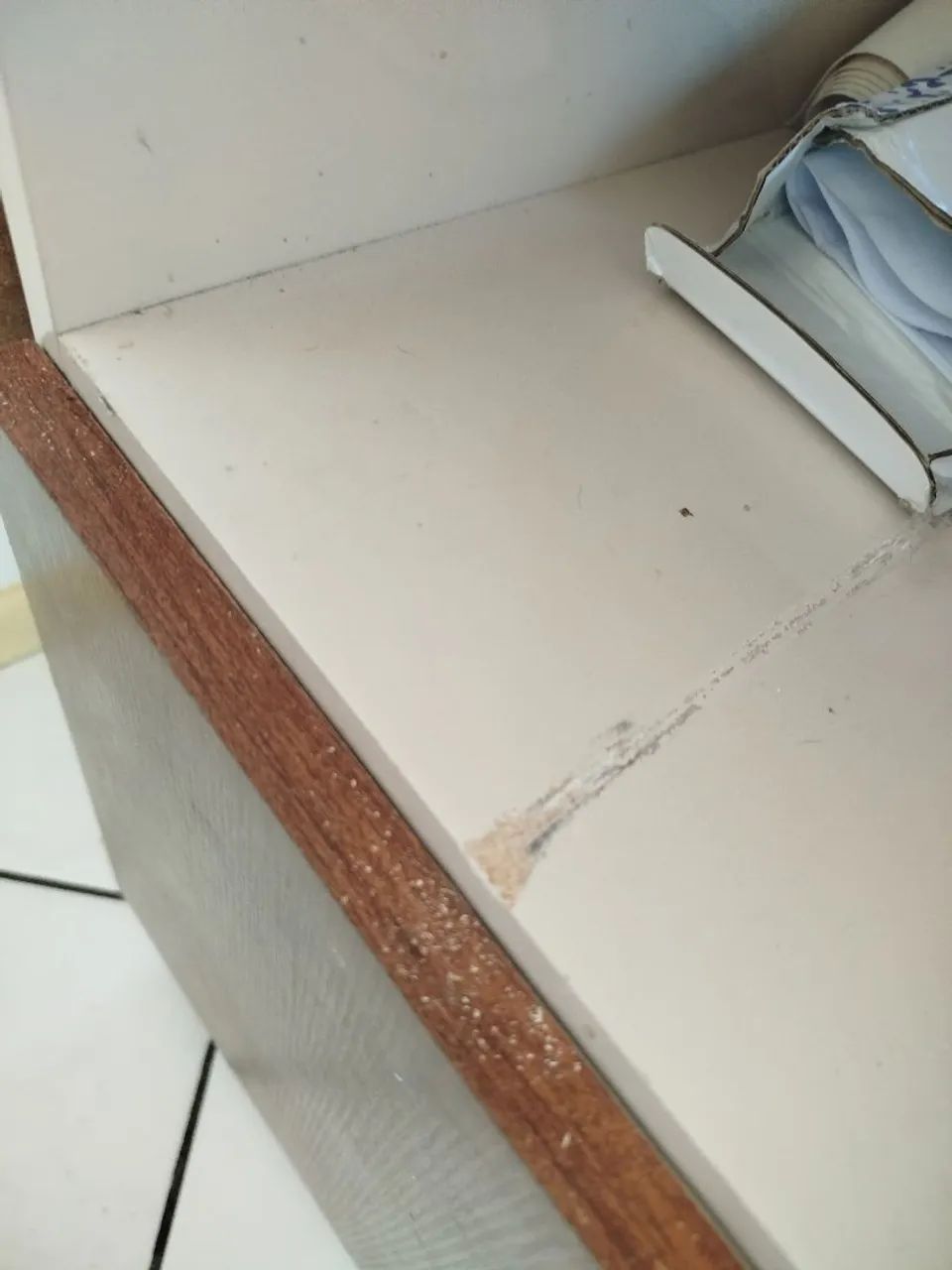 Mesa retrátil com 4 bancos  - Foto 5