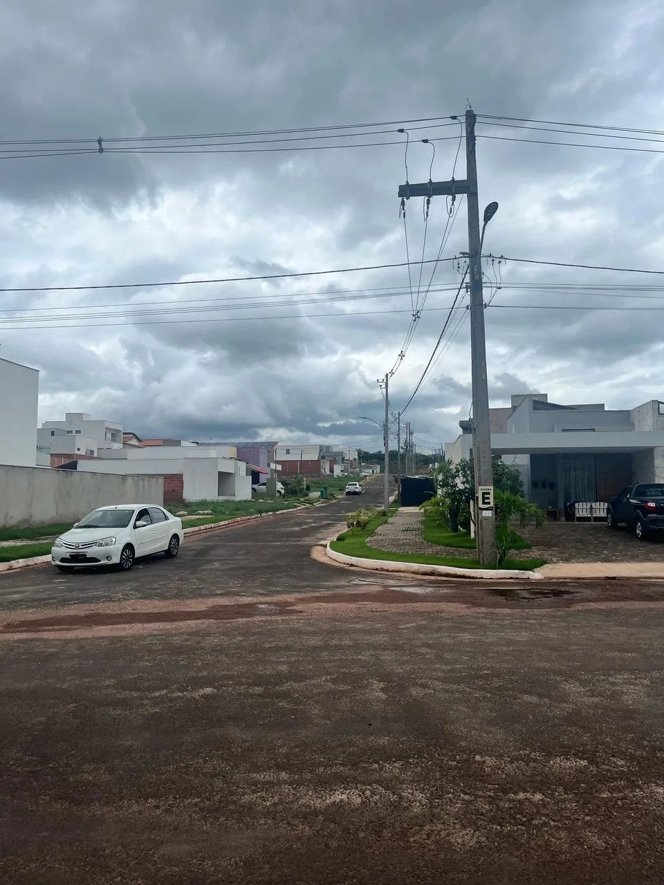 VENDO LOTE ALDEBARAN LESTE - Foto 4