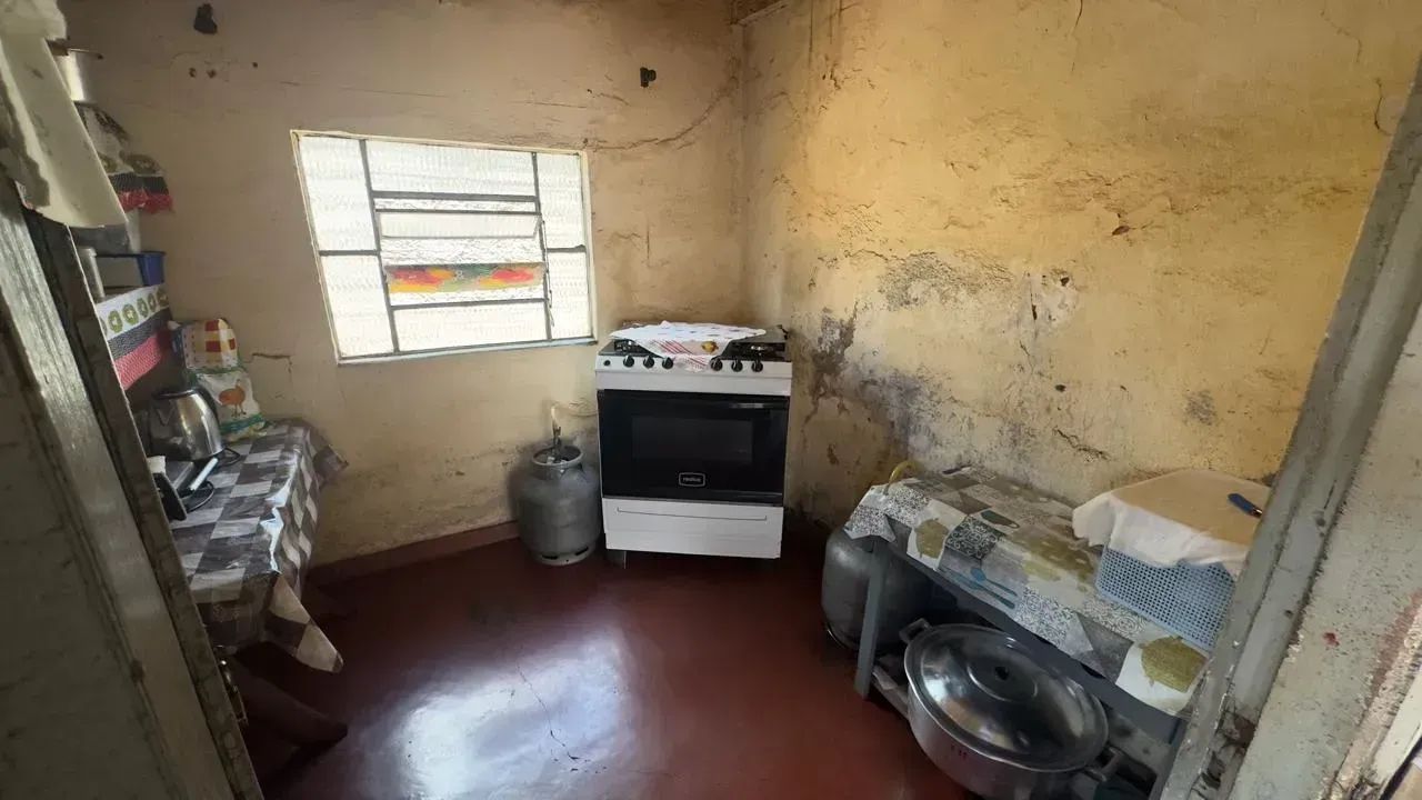 Vendo ou troco casa com 3 quartos em Nerópolis Urgente - Foto 4