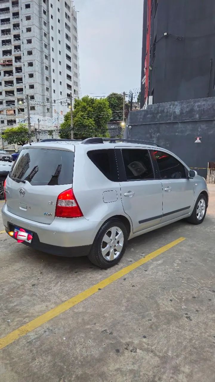 Nissan Livina LIVINA SL 1.6 16V Flex Fuel 5p 2010
