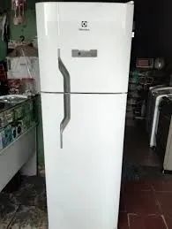GELADEIRA ELETROLUX - funcionando perfeitamente