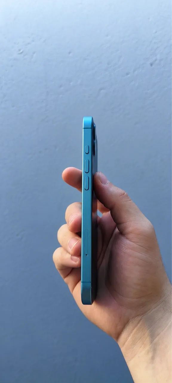 Iphone 16 - Oportunidade! - Foto 2