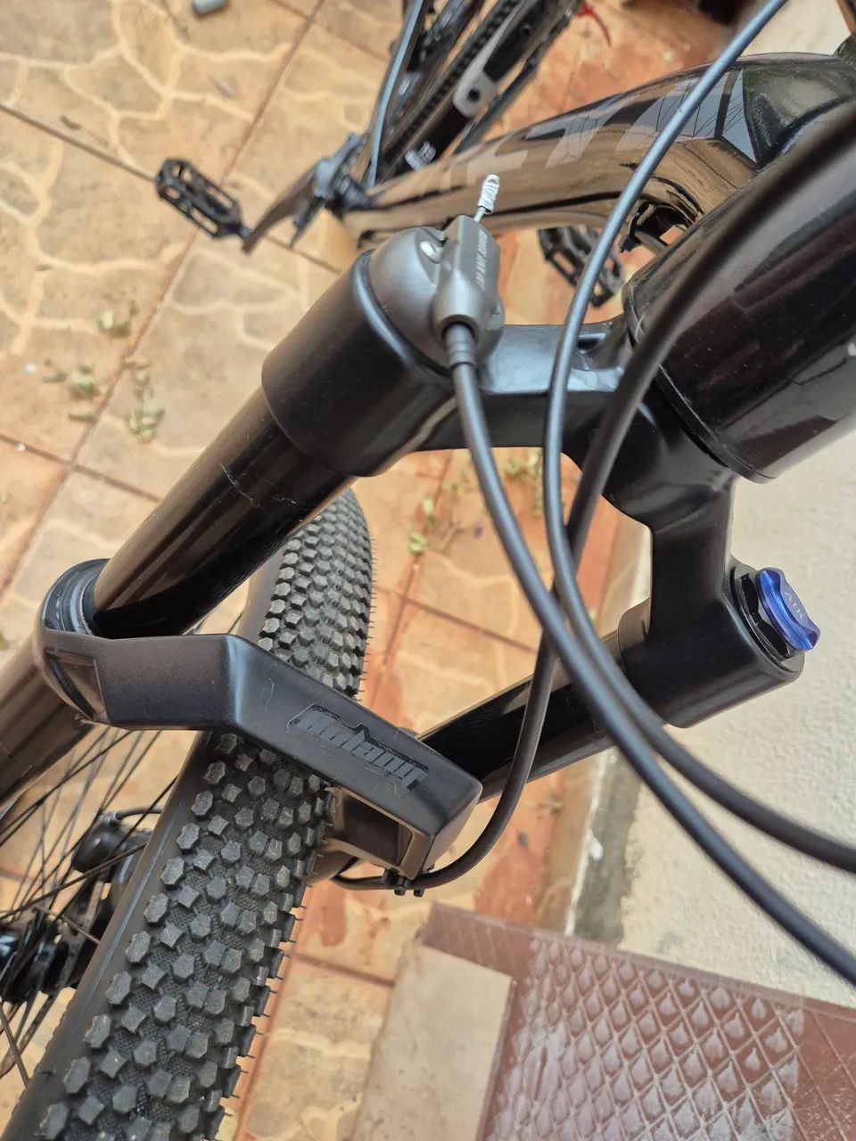Bicicleta Aro 29 First com upgrade Shimano Deore - Foto 2